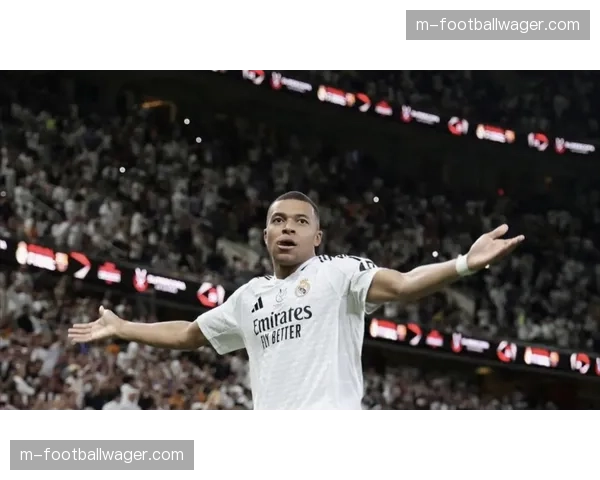 皇马1-1战平赫罗纳遭遇三轮不胜，争冠希望渺茫